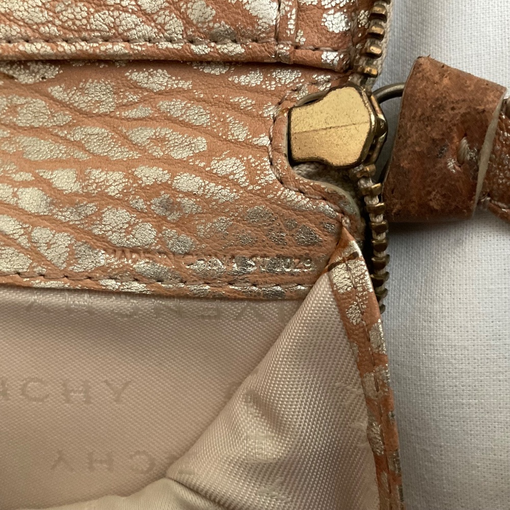 Givenchy ST1029 Zip Around Tan-Silver Leather Wallet Logo - Picture 15 of 16